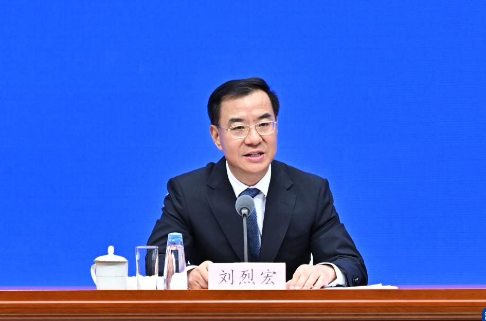  “十四五”期间，我国走出了一条具有中国特色的数字化转型之路